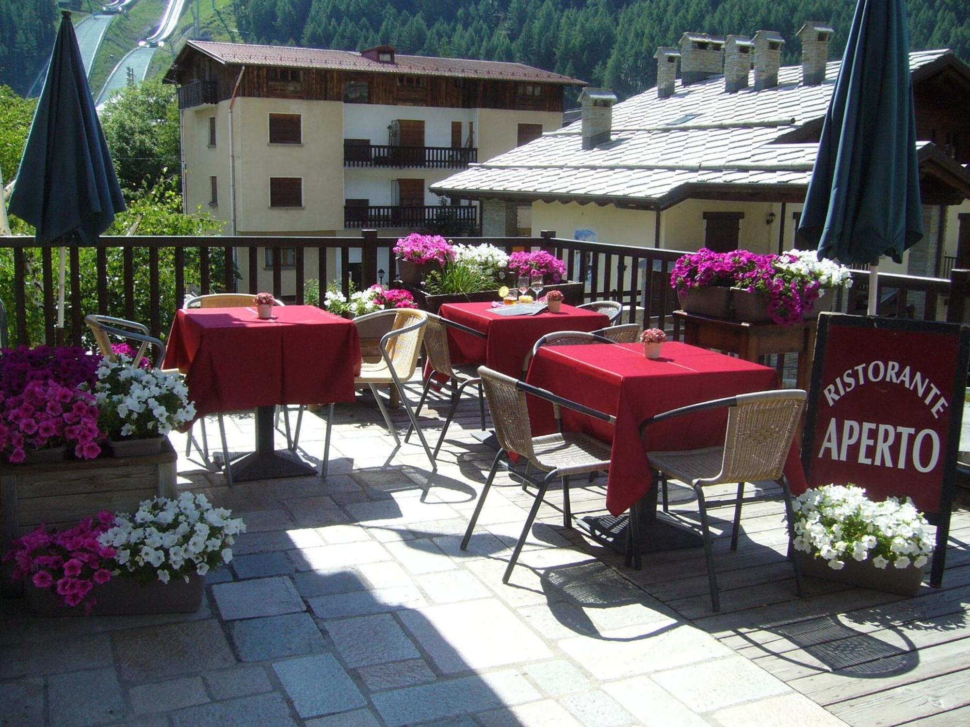Albergo Passet Pragelato Buitenkant foto